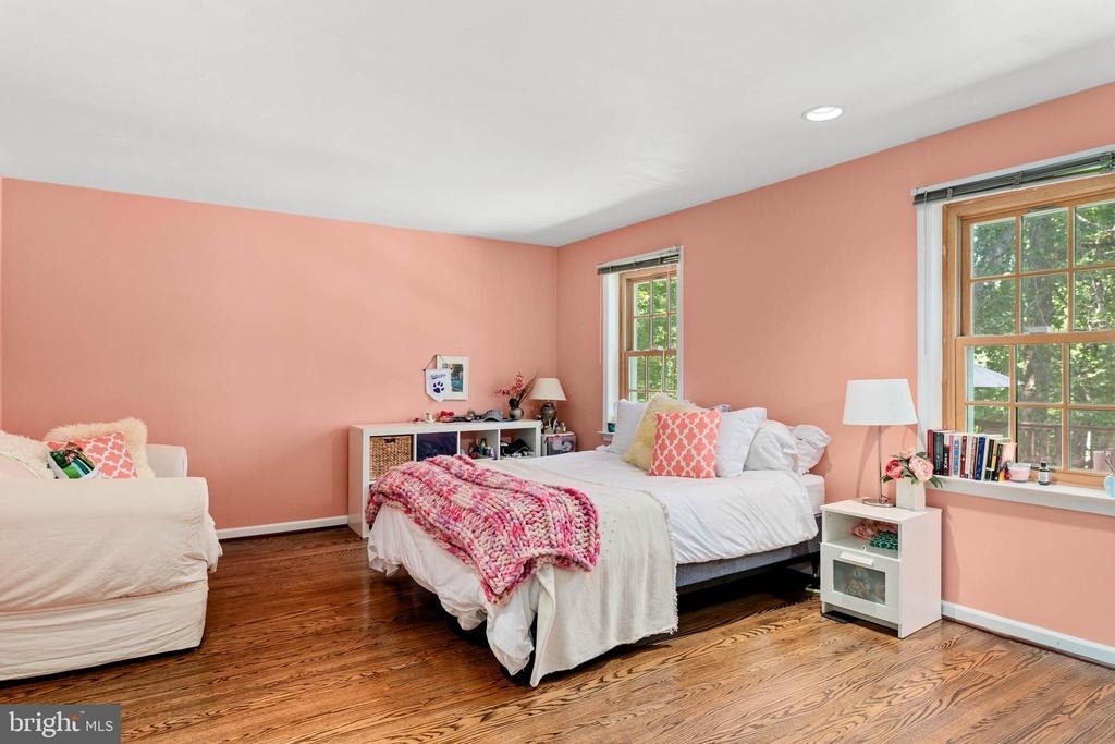 644 Robinson Lane - Photo 33