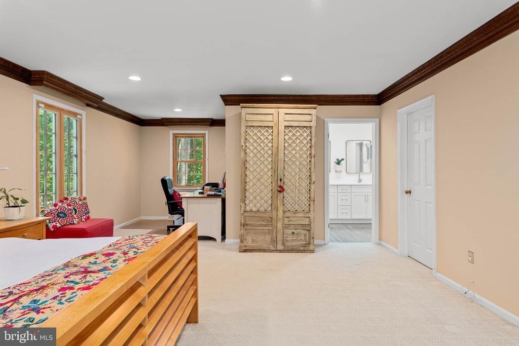 644 Robinson Lane - Photo 26