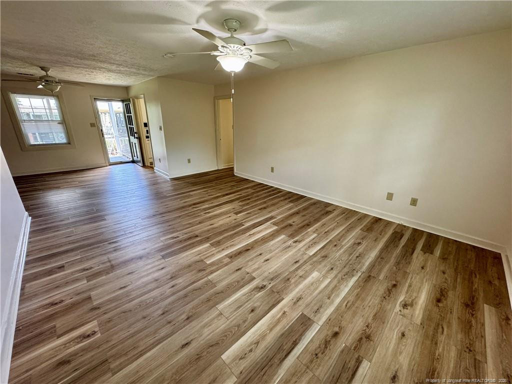 2601 N Roberts Avenue - Photo 2