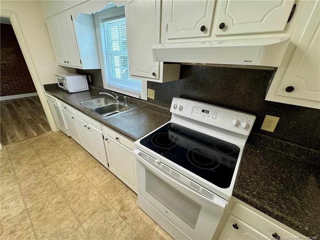2601 N Roberts Avenue - Photo 9