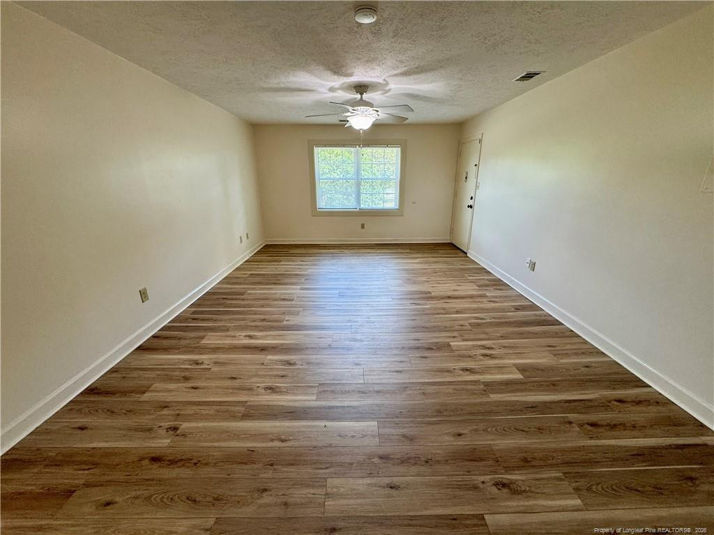 2601 N Roberts Avenue - Photo 3