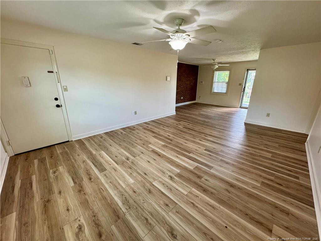 2601 N Roberts Avenue - Photo 4