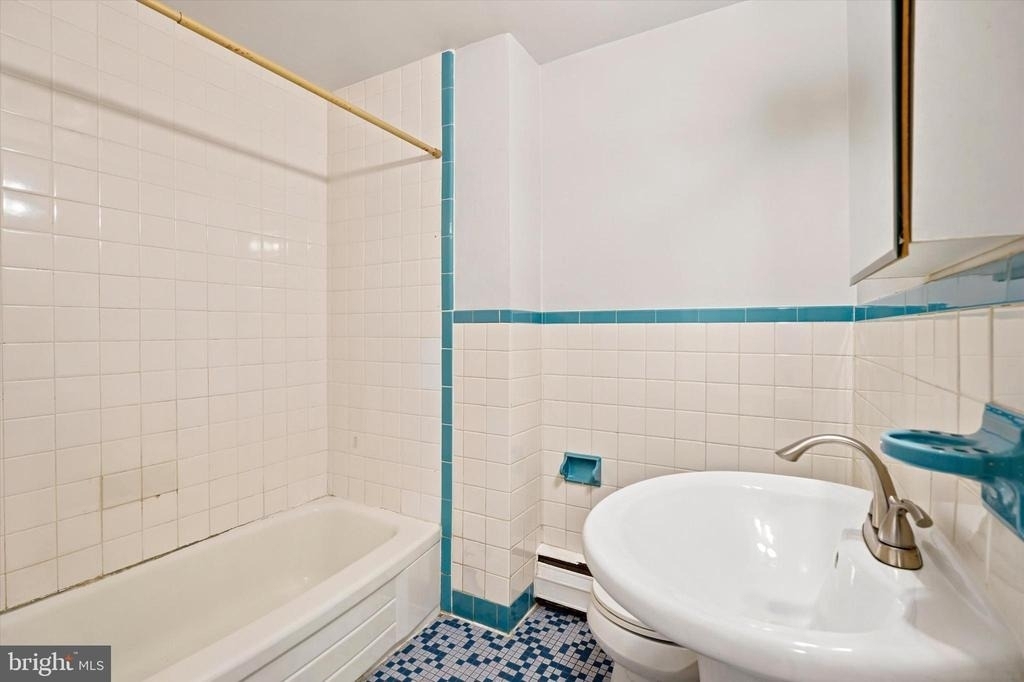 126 4th Avenue - Photo 11