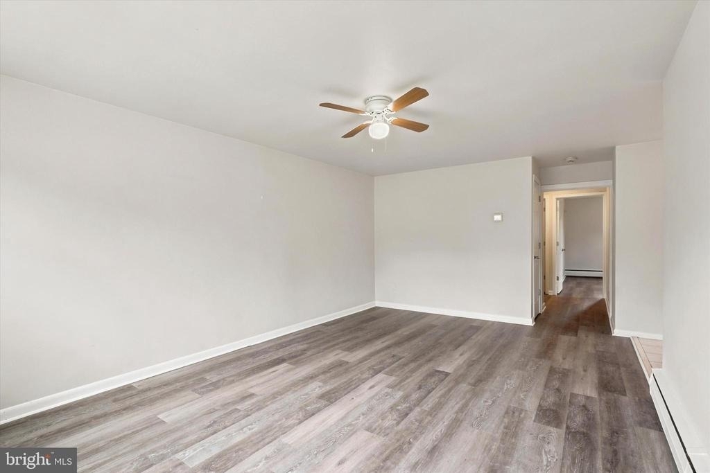 126 4th Avenue - Photo 2