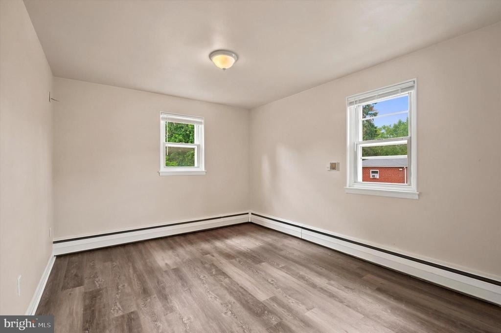 126 4th Avenue - Photo 6