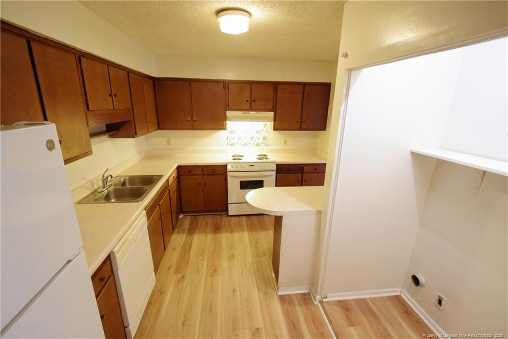 599 Winding Creek Road - Photo 3