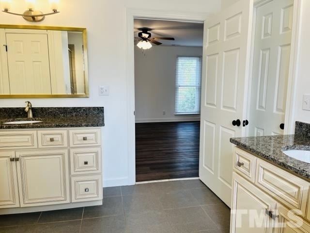 2112 N Hills Drive - Photo 21