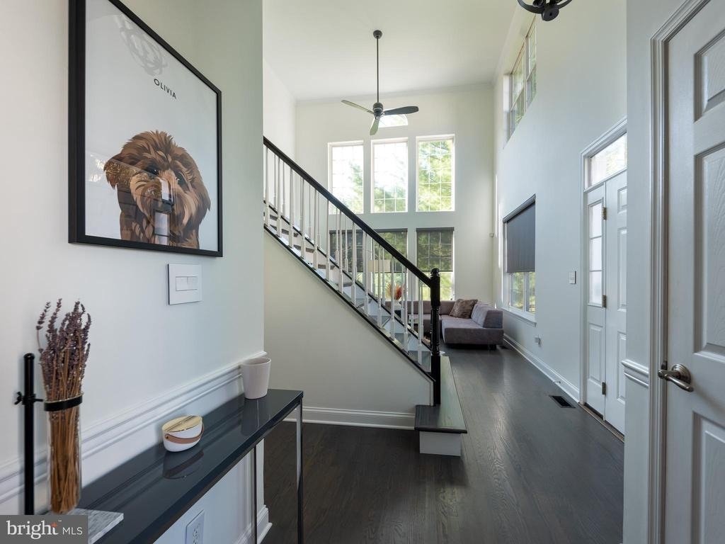 80 Dispatch Drive - Photo 8