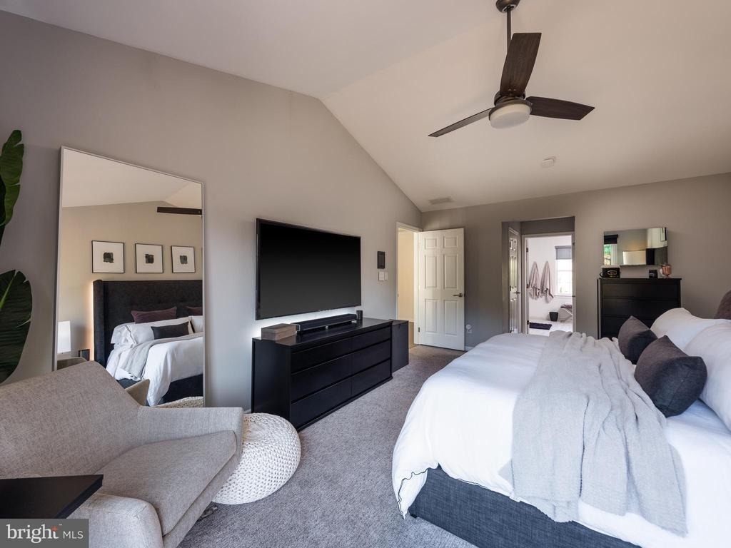 80 Dispatch Drive - Photo 13