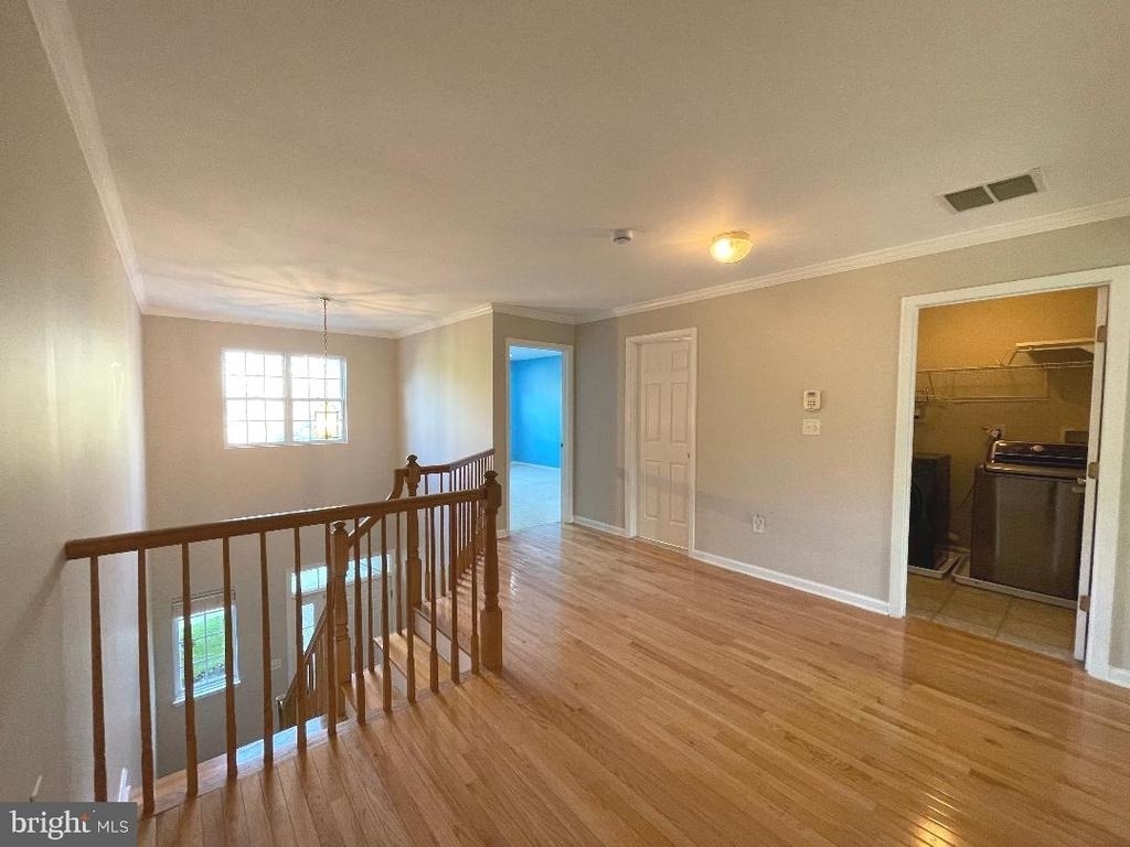 36 Hoover Avenue - Photo 17