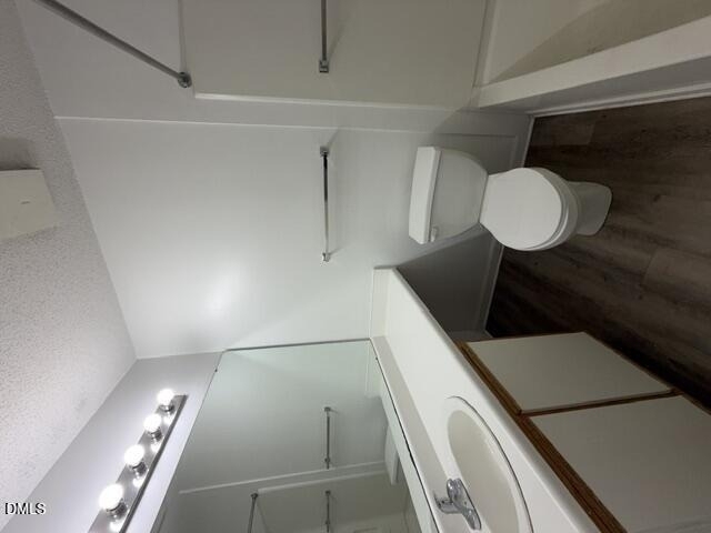 1501 Graduate Lane - Photo 3