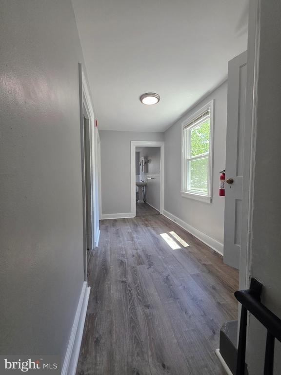 277 E Broadway - Photo 14