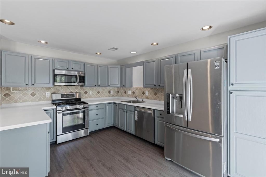 302 Wellington Park Drive - Photo 11