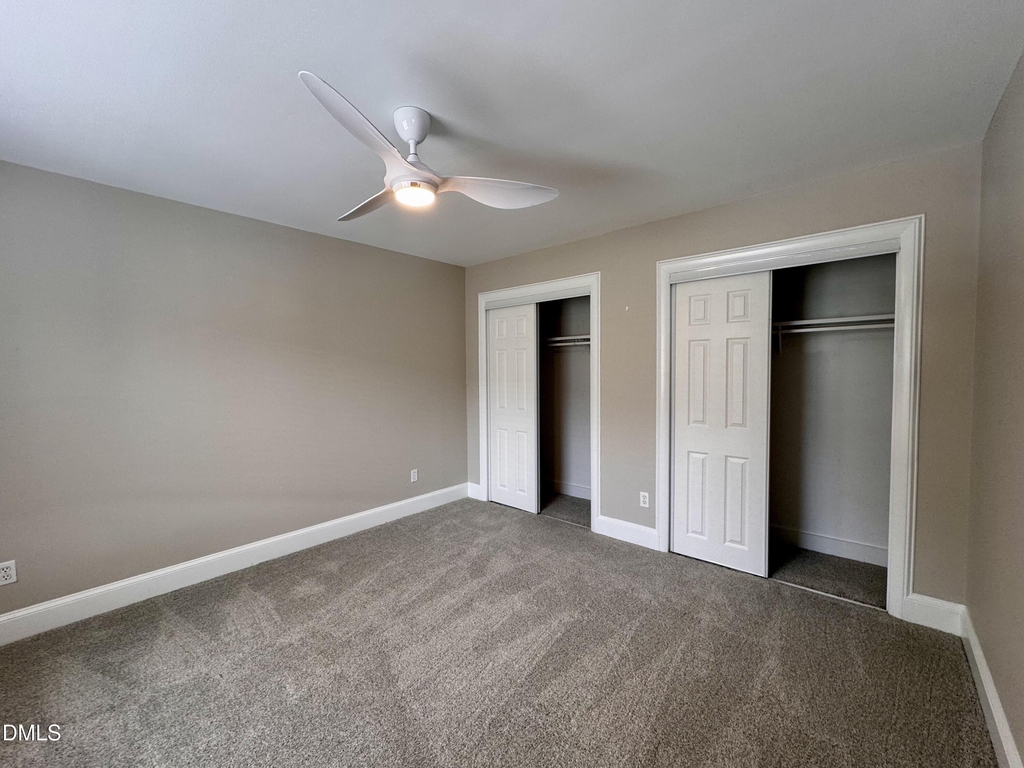 2204 Stafford Avenue - Photo 8