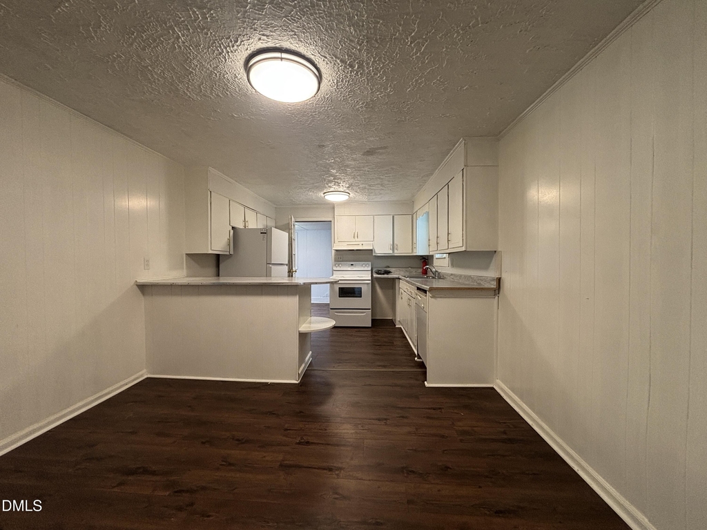 87 Robert Thompson Road - Photo 21