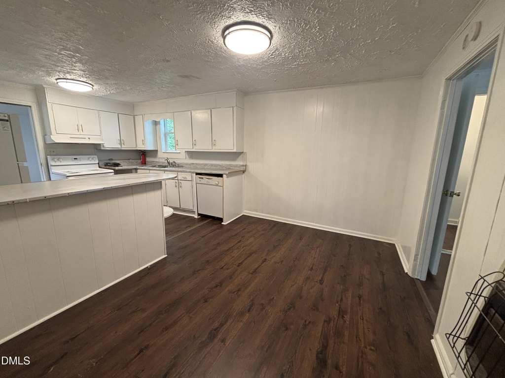 87 Robert Thompson Road - Photo 5