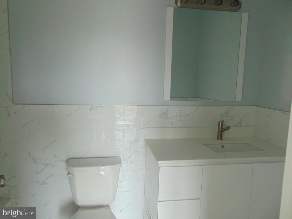 219 Market Street - Photo 15