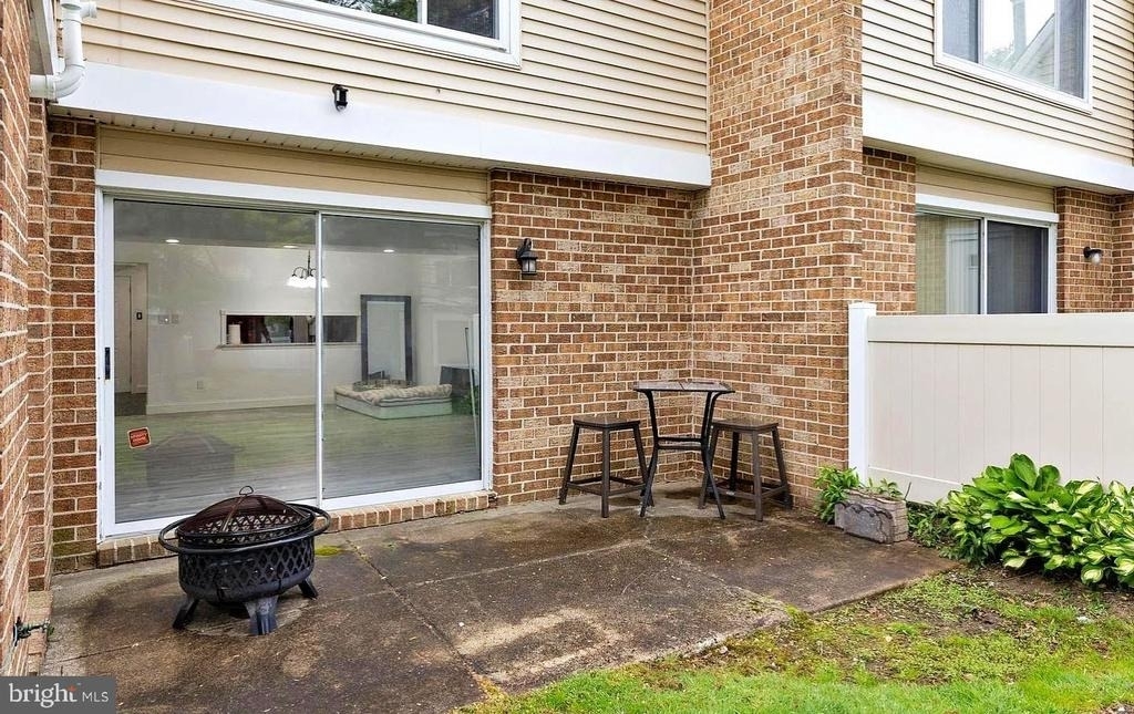 1139 Thackary Court - Photo 15