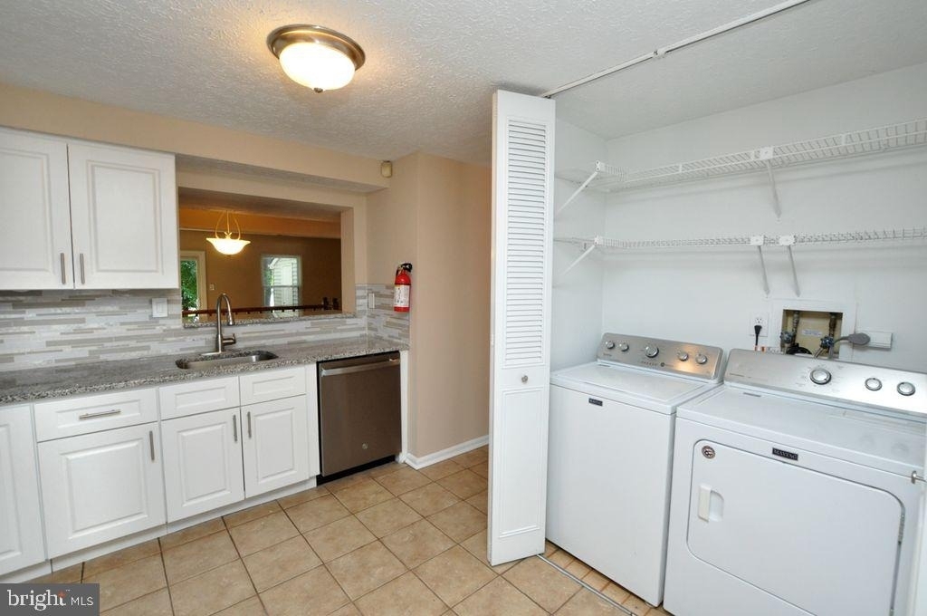 23 Waterview Court - Photo 4