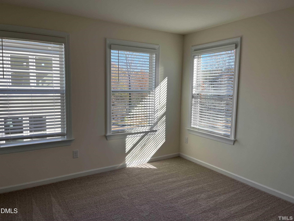 6920 Leesville Road - Photo 11