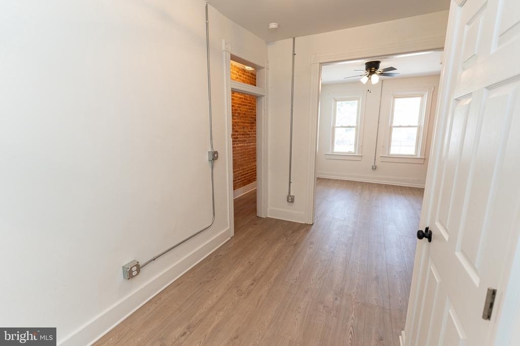 208 S Pennsylvania Avenue - Photo 14