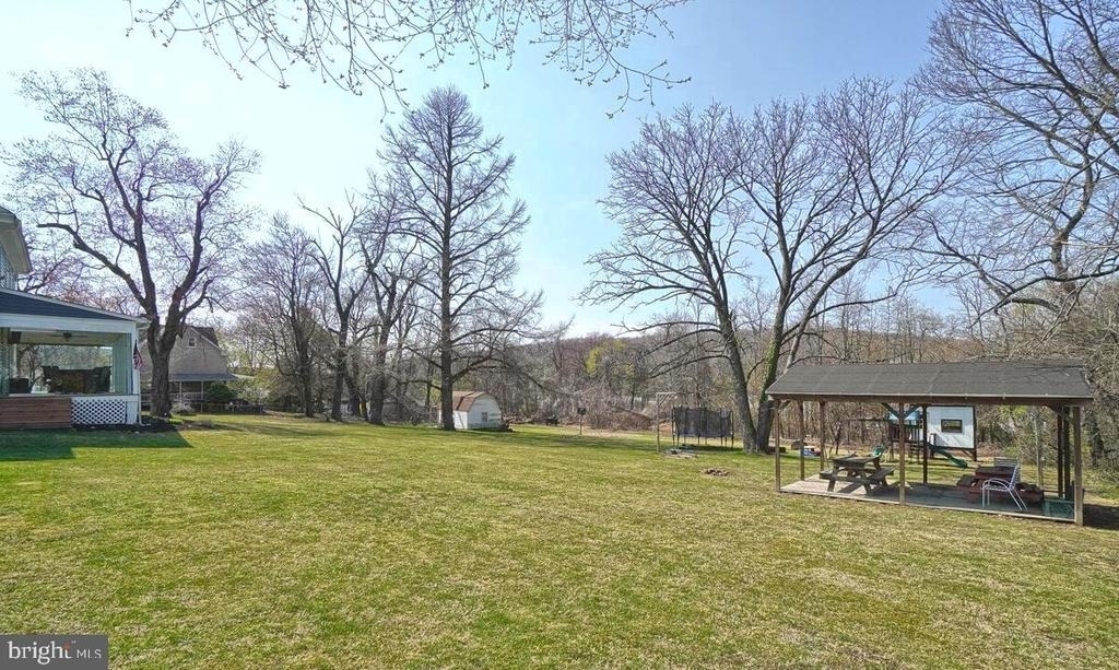 25526 Military Road - Photo 8