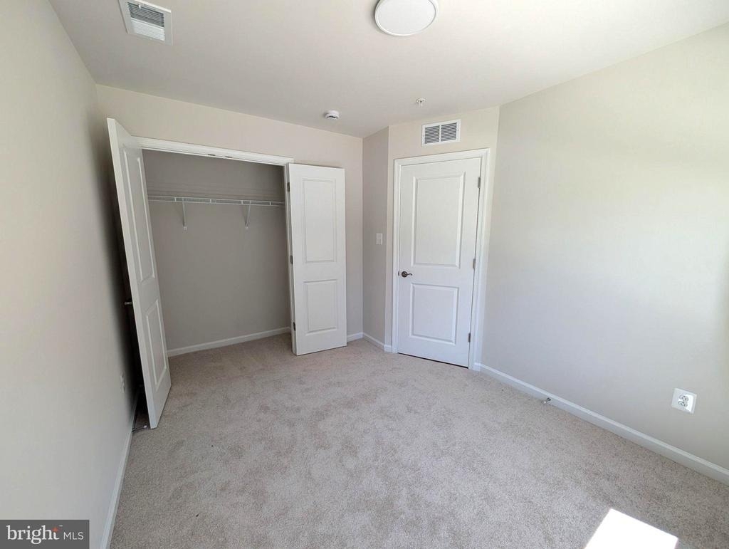 3413 Whippitt Way - Photo 9