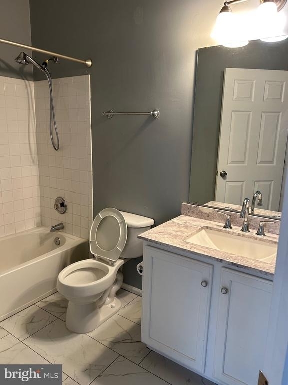 9602 Woodview Drive - Photo 13