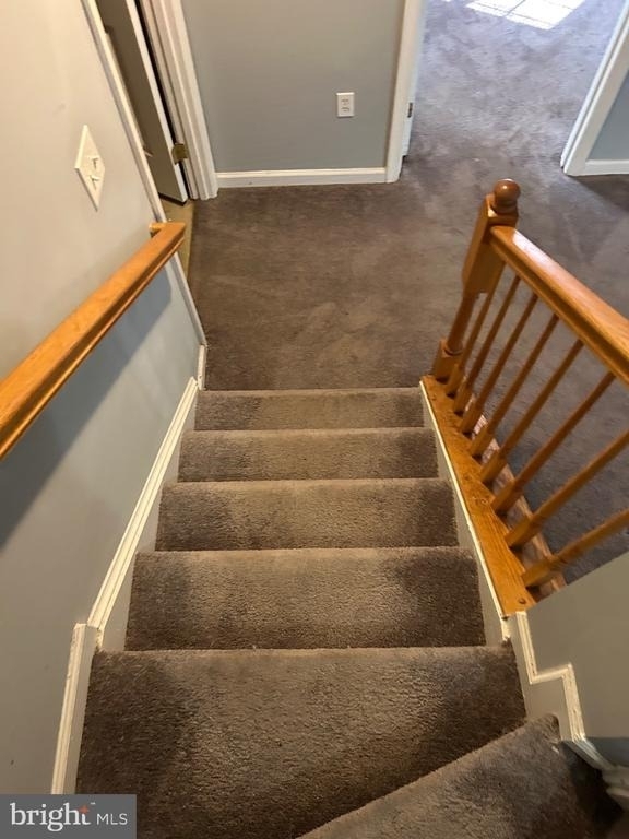 9602 Woodview Drive - Photo 7