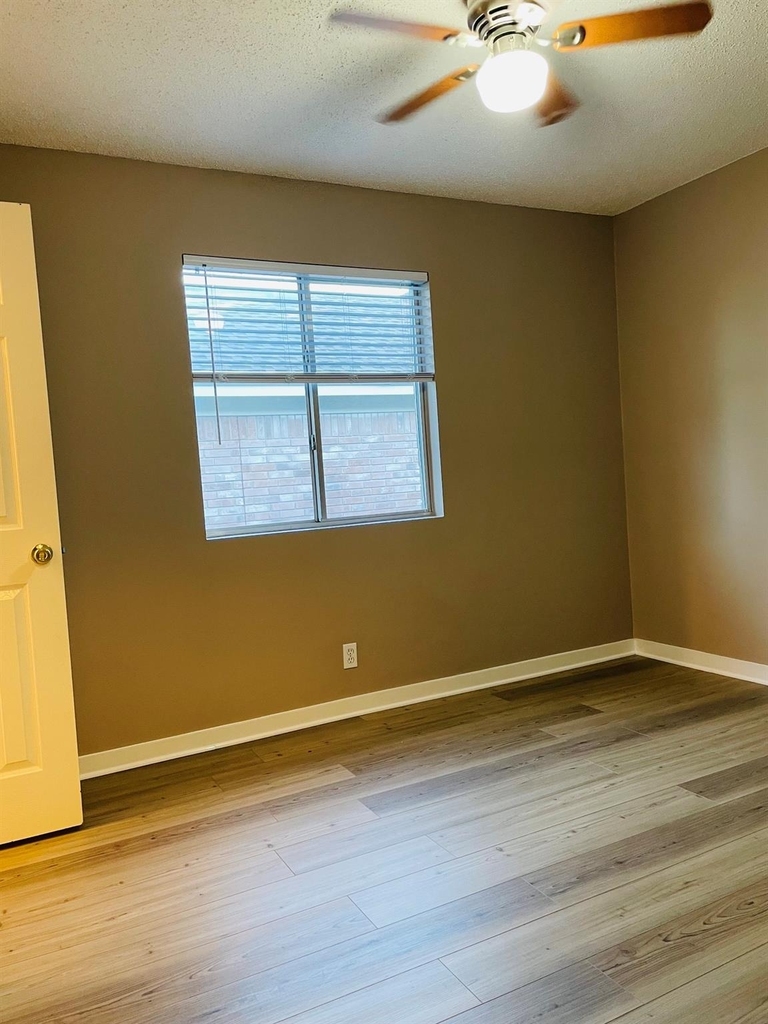 16837 Bailey Jean Dr - Photo 3