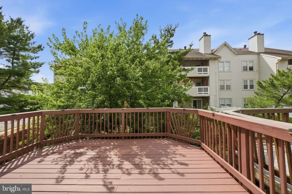 14247 Oxford Drive - Photo 10