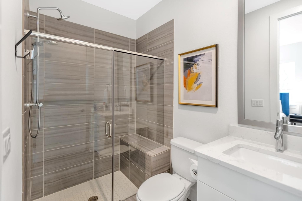 1008 Concordia Ave - Photo 5