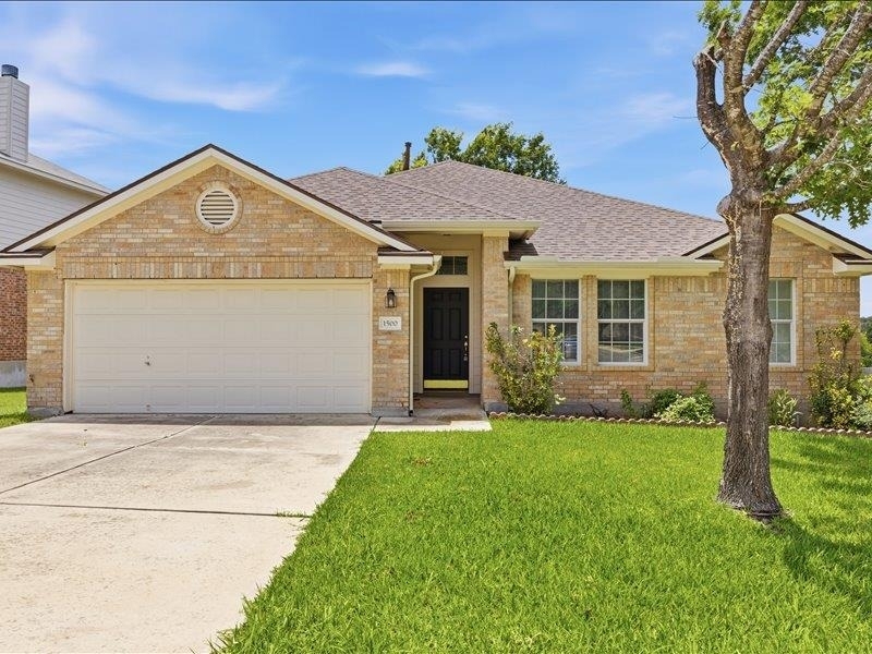 1500 Ashberry Trl - Photo 0