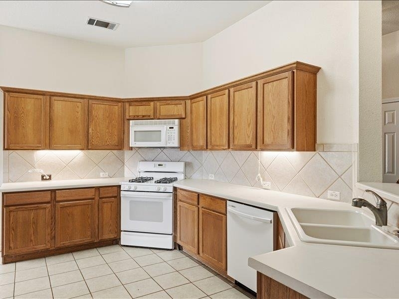1500 Ashberry Trl - Photo 9