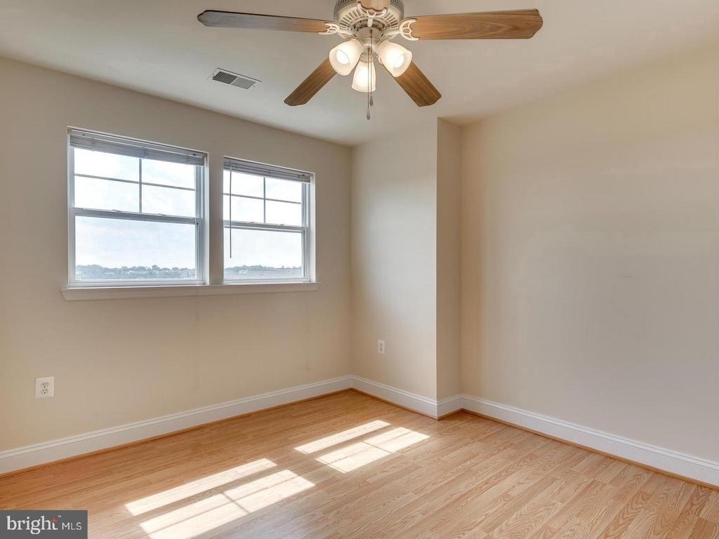 12828 Clarksburg Square Road - Photo 13