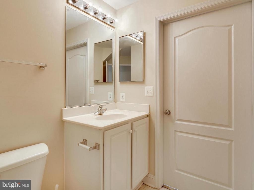 12828 Clarksburg Square Road - Photo 9