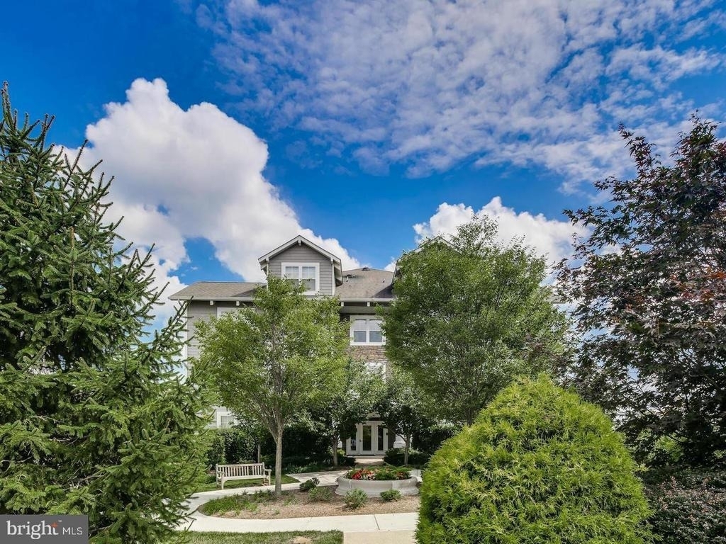 12828 Clarksburg Square Road - Photo 19