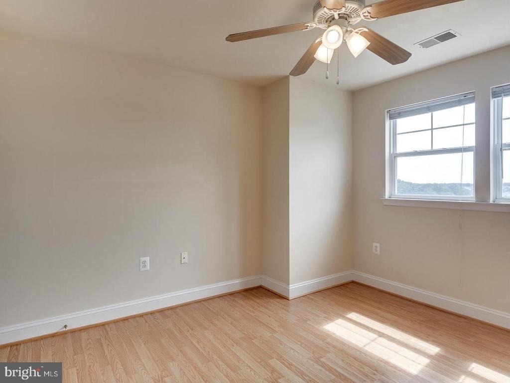 12828 Clarksburg Square Road - Photo 15