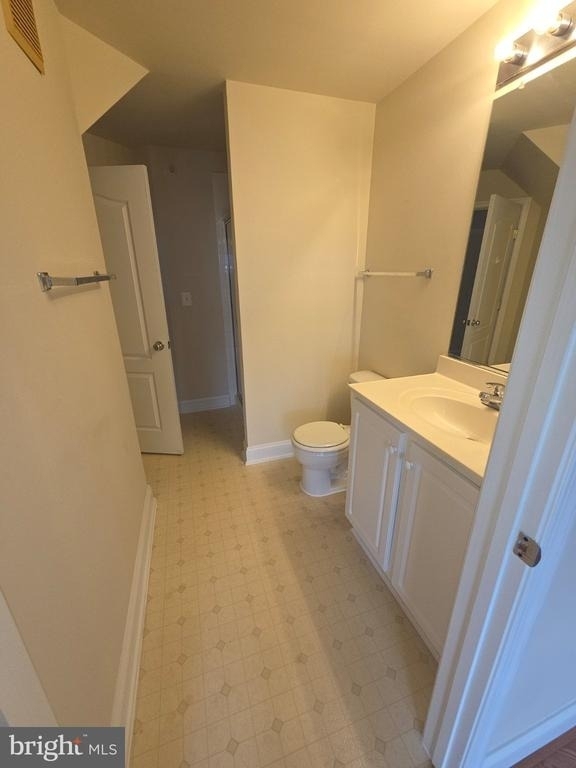 12828 Clarksburg Square Road - Photo 8
