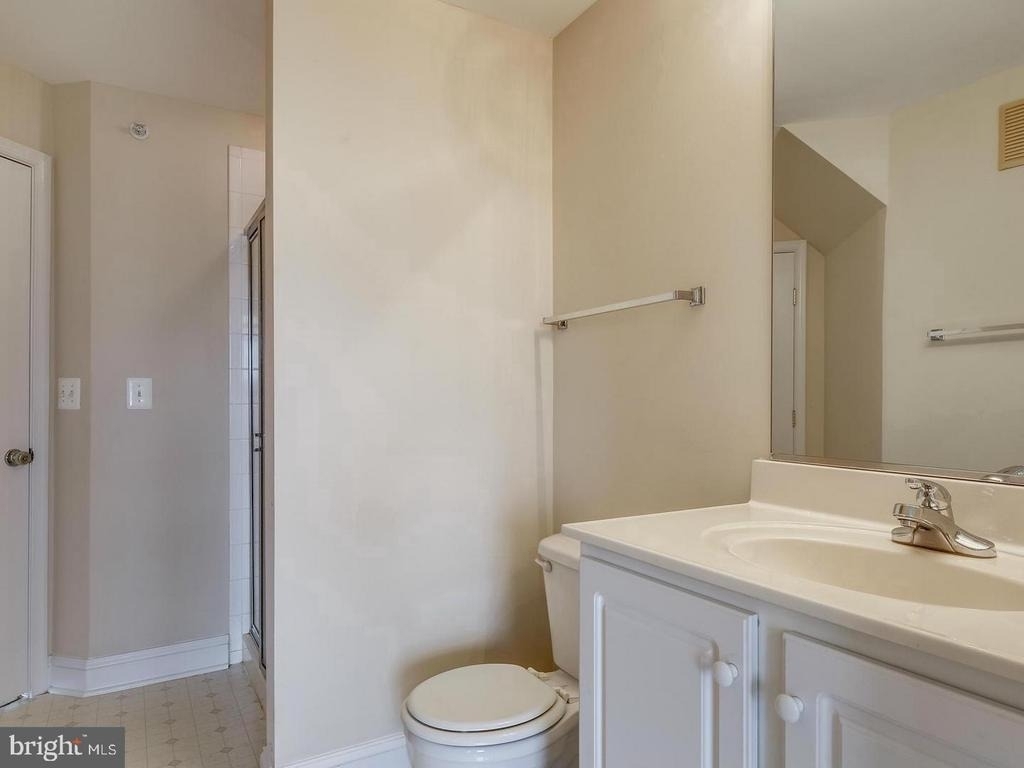 12828 Clarksburg Square Road - Photo 8