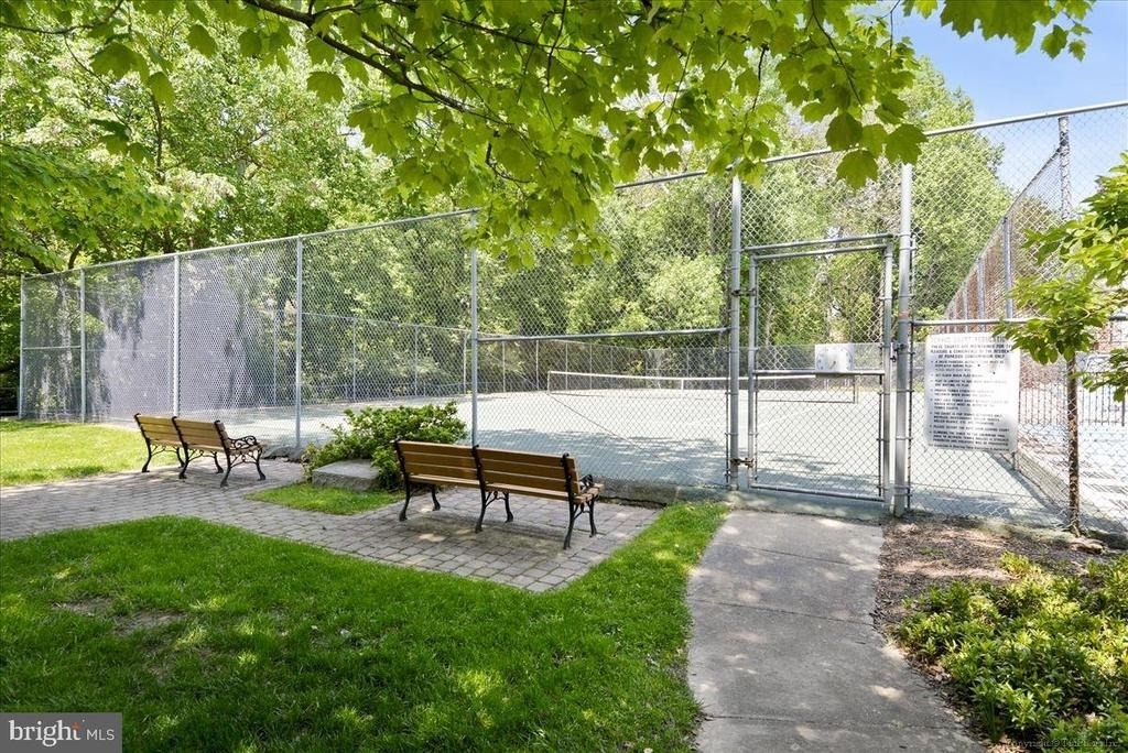 10513 Weymouth Street - Photo 25