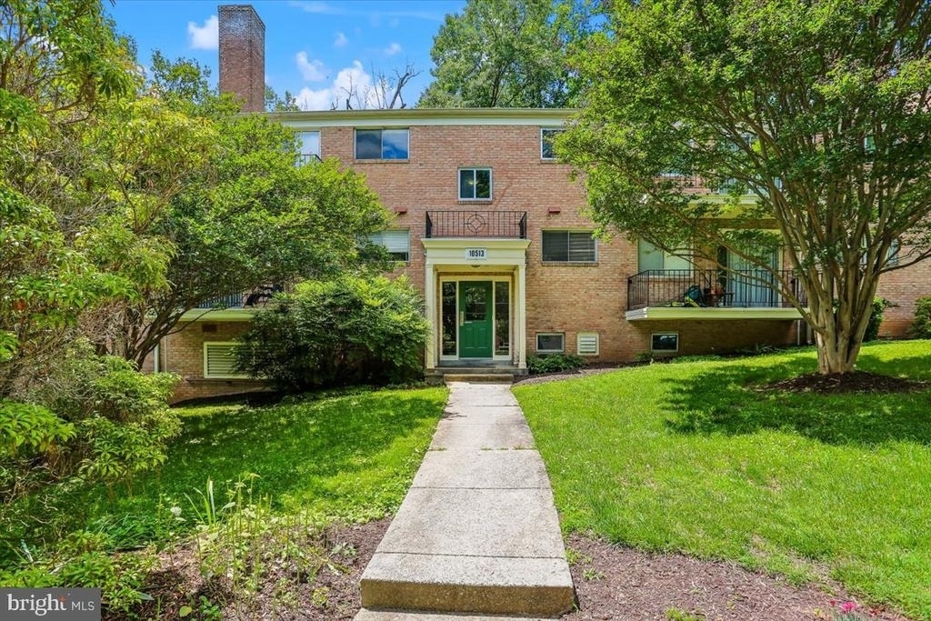 10513 Weymouth Street - Photo 1