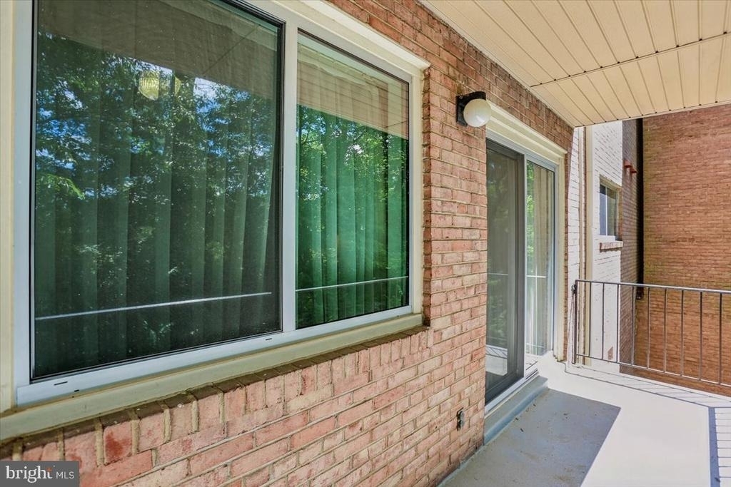 10513 Weymouth Street - Photo 18
