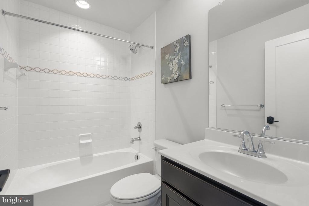 820 Thompson Crescent - Photo 33