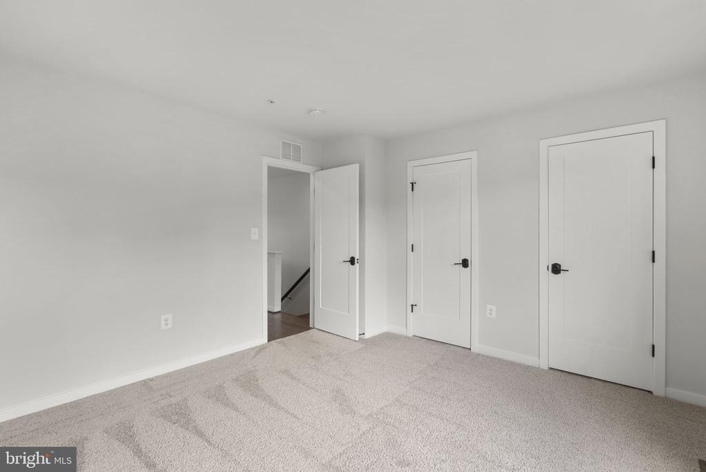 820 Thompson Crescent - Photo 28