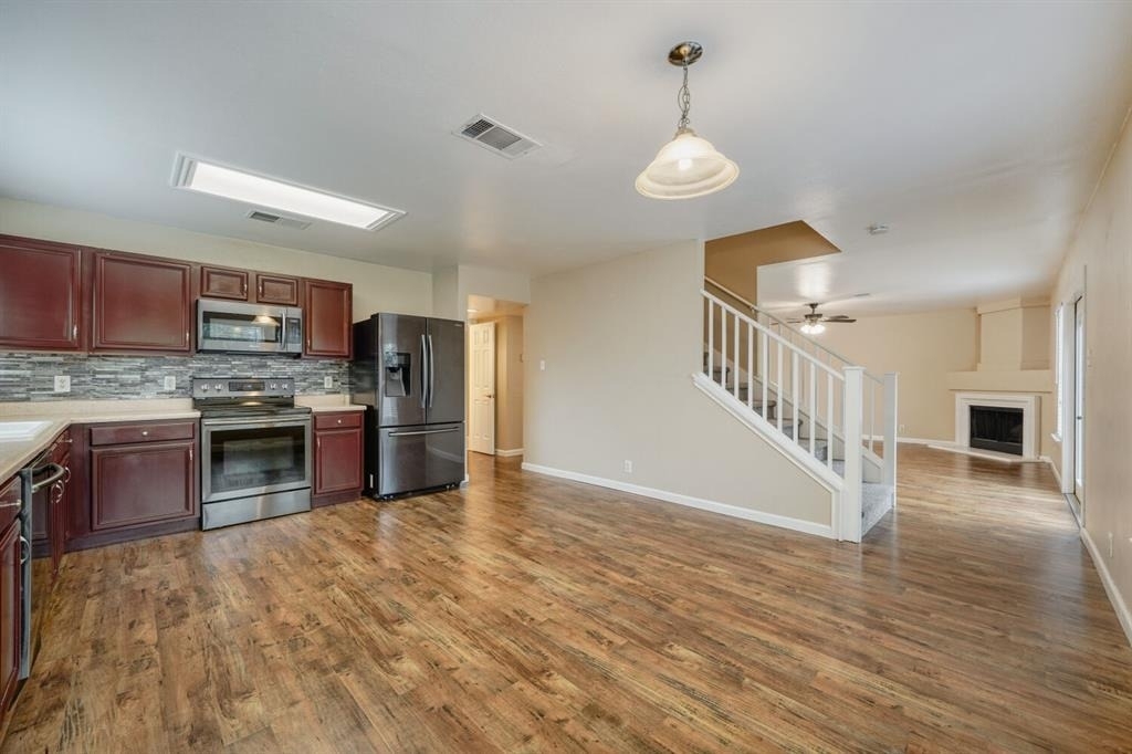 928 Justeford Dr - Photo 9
