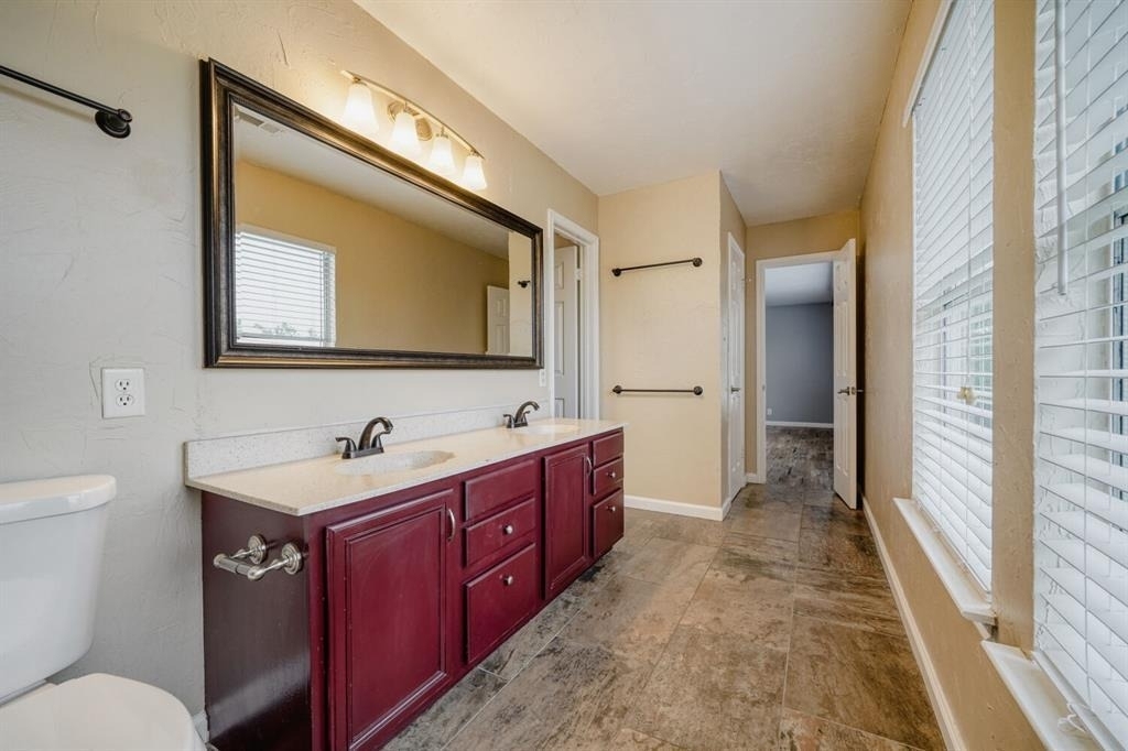 928 Justeford Dr - Photo 18