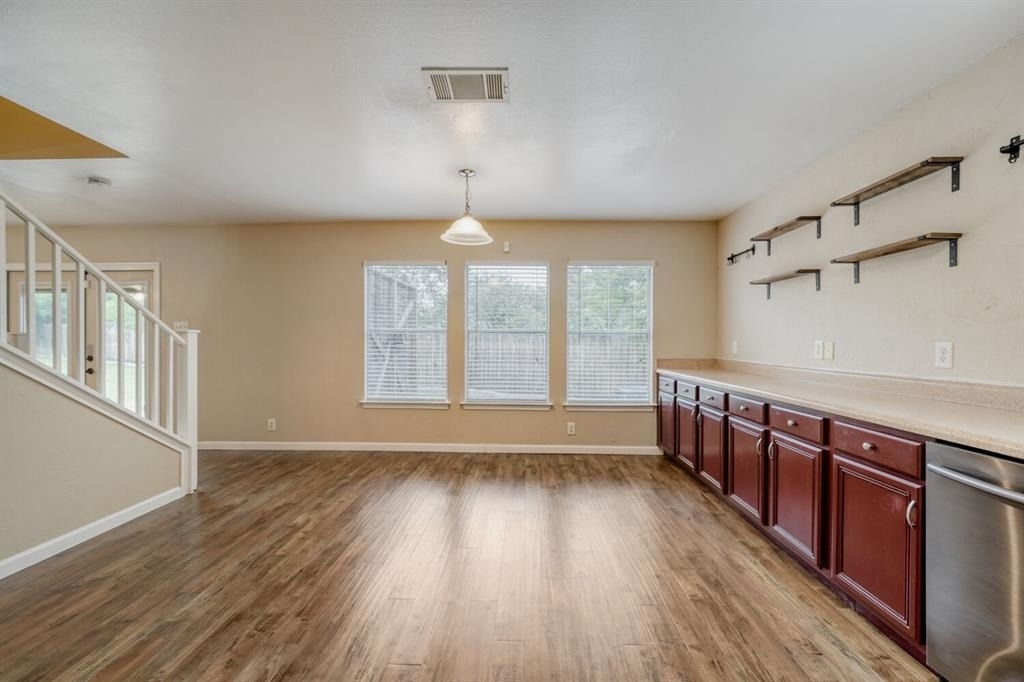 928 Justeford Dr - Photo 8