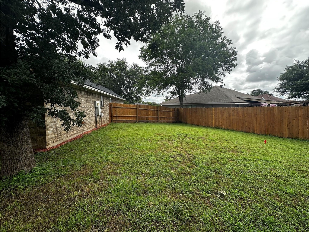 1400 Prairie Dr - Photo 16