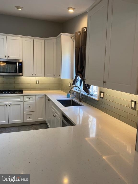9917 Betteker Lane - Photo 14